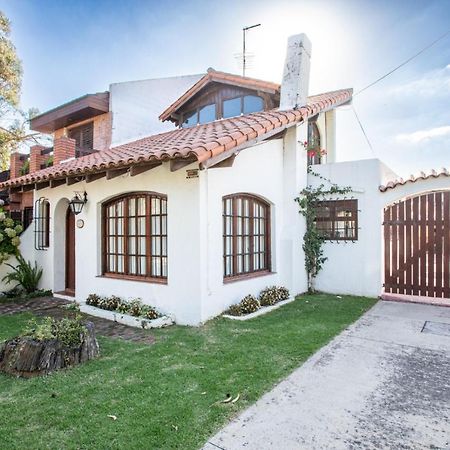 Chalet En Barrio Parque Mar del Plata Exterior foto